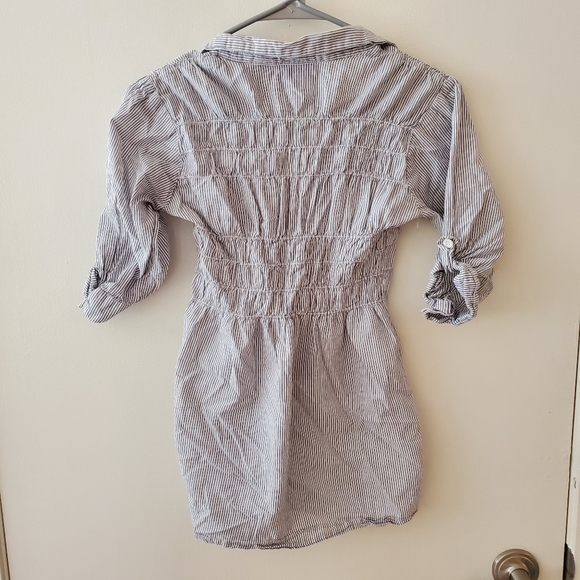 Striped button down blouse - Picture 5 of 5